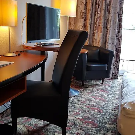 & Restaurant Fricke 3*