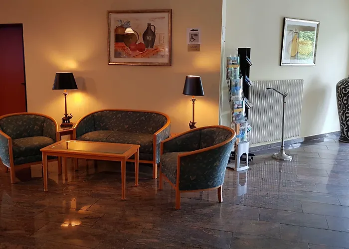 弗里克餐厅酒店 酒店